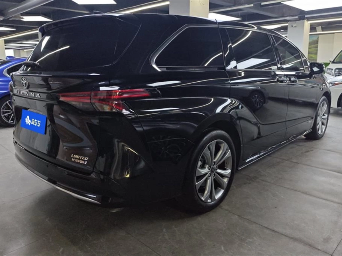 TOYOTA SIENNA SIENNA