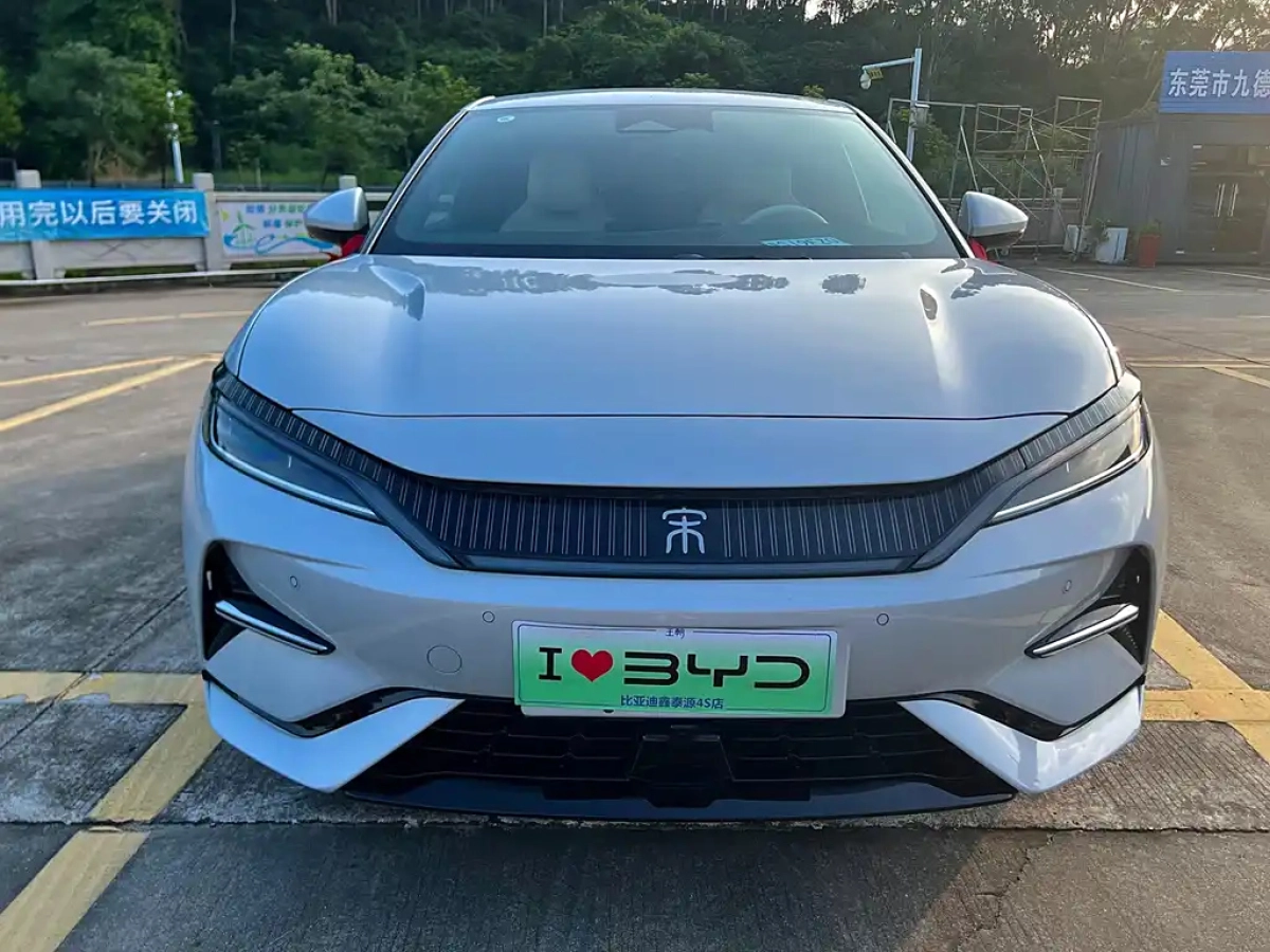 BYD SONG L EV