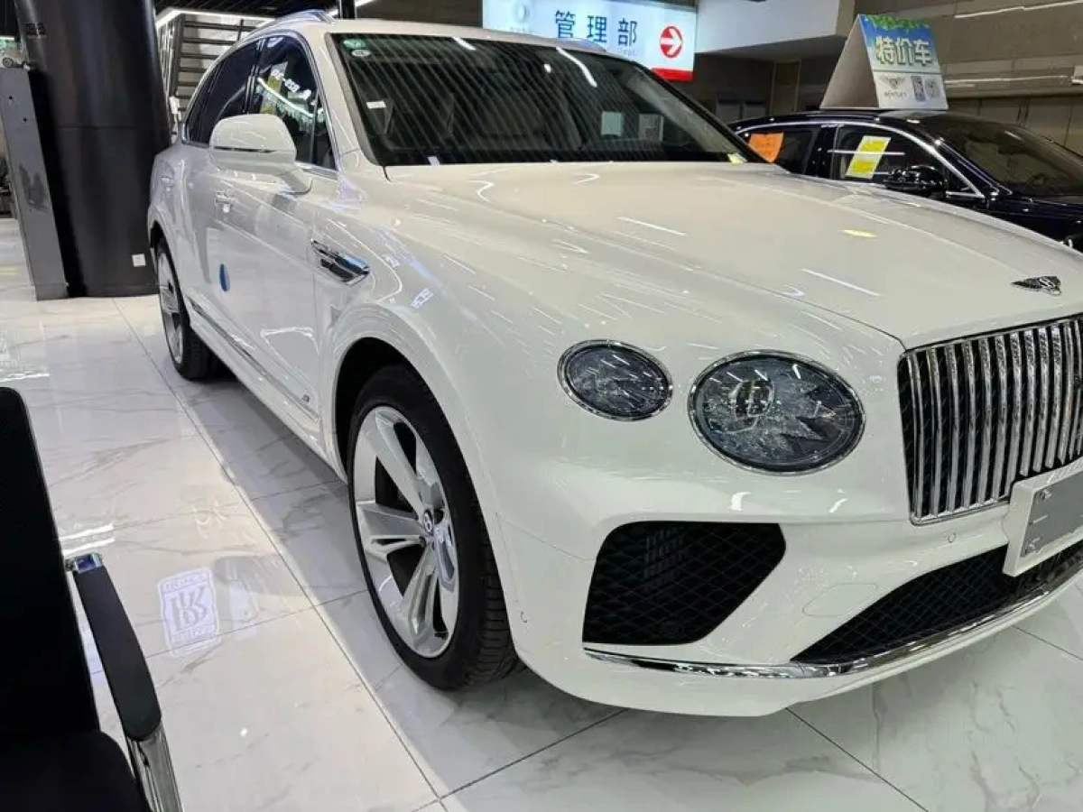 BENTLEY BENTAYGA PLUG IN HYBRID