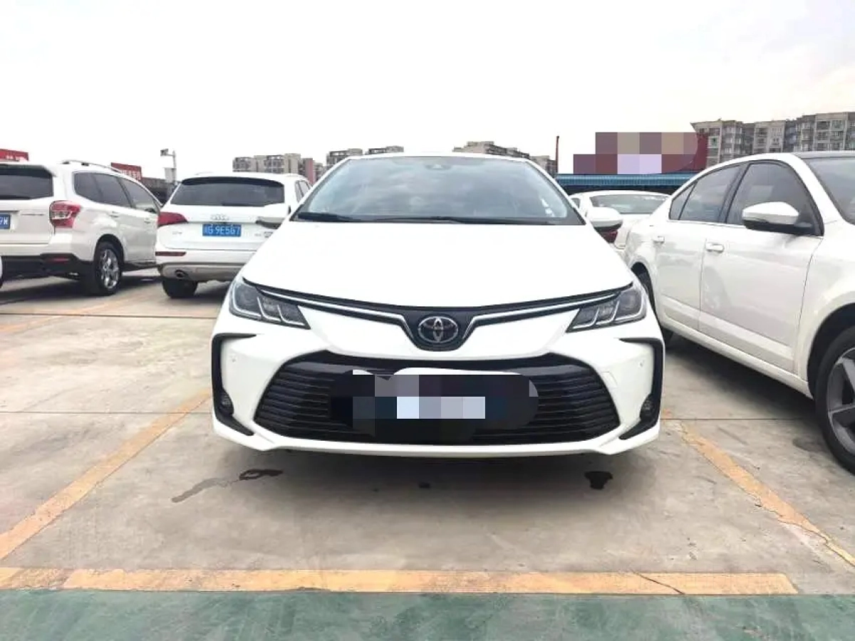 TOYOTA COROLLA