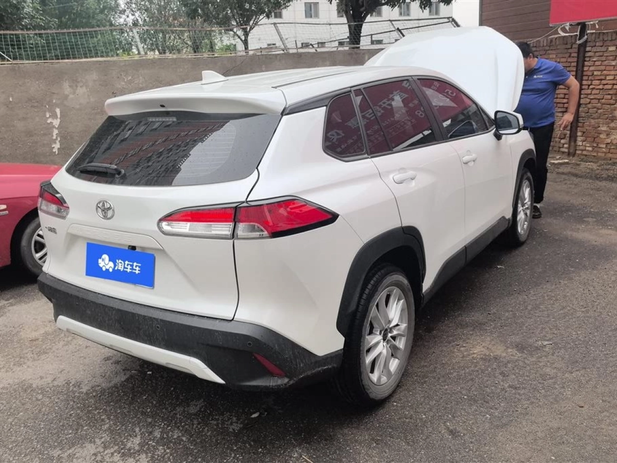 TOYOTA COROLLA CROSS