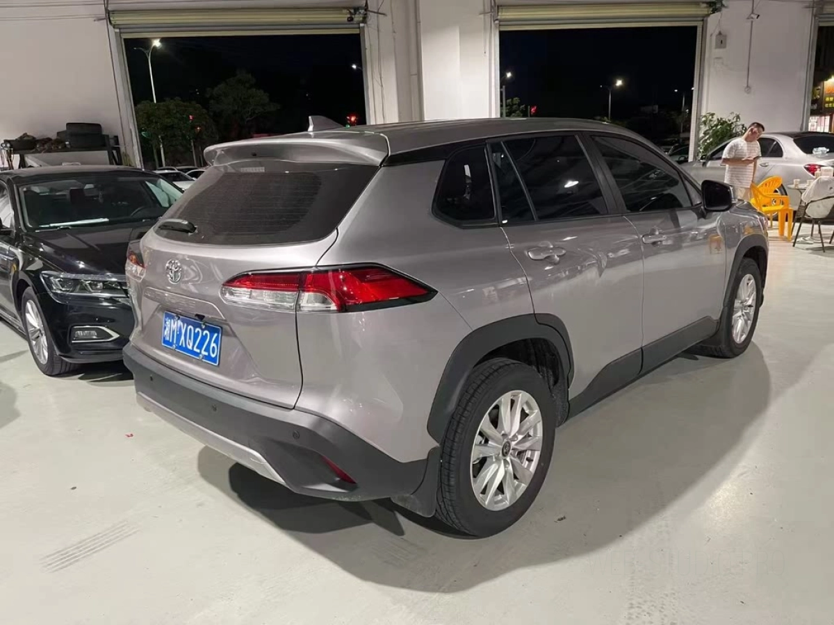 TOYOTA COROLLA CROSS