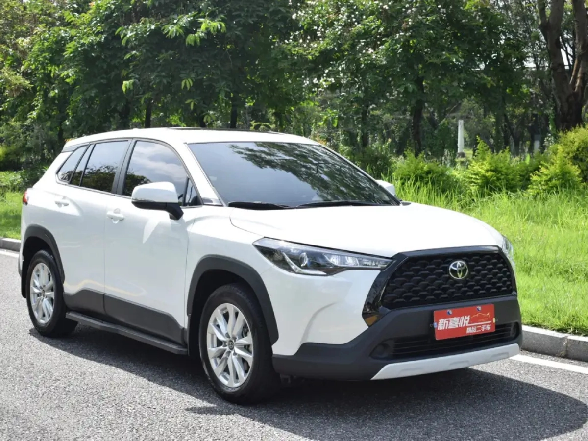 TOYOTA COROLLA CROSS