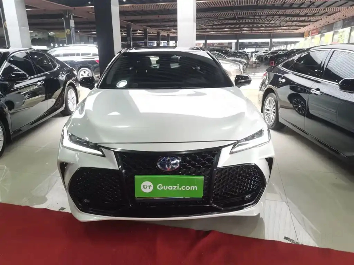 TOYOTA AVALON