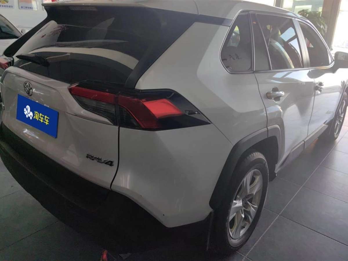 TOYOTA RAV4 RONGFANG