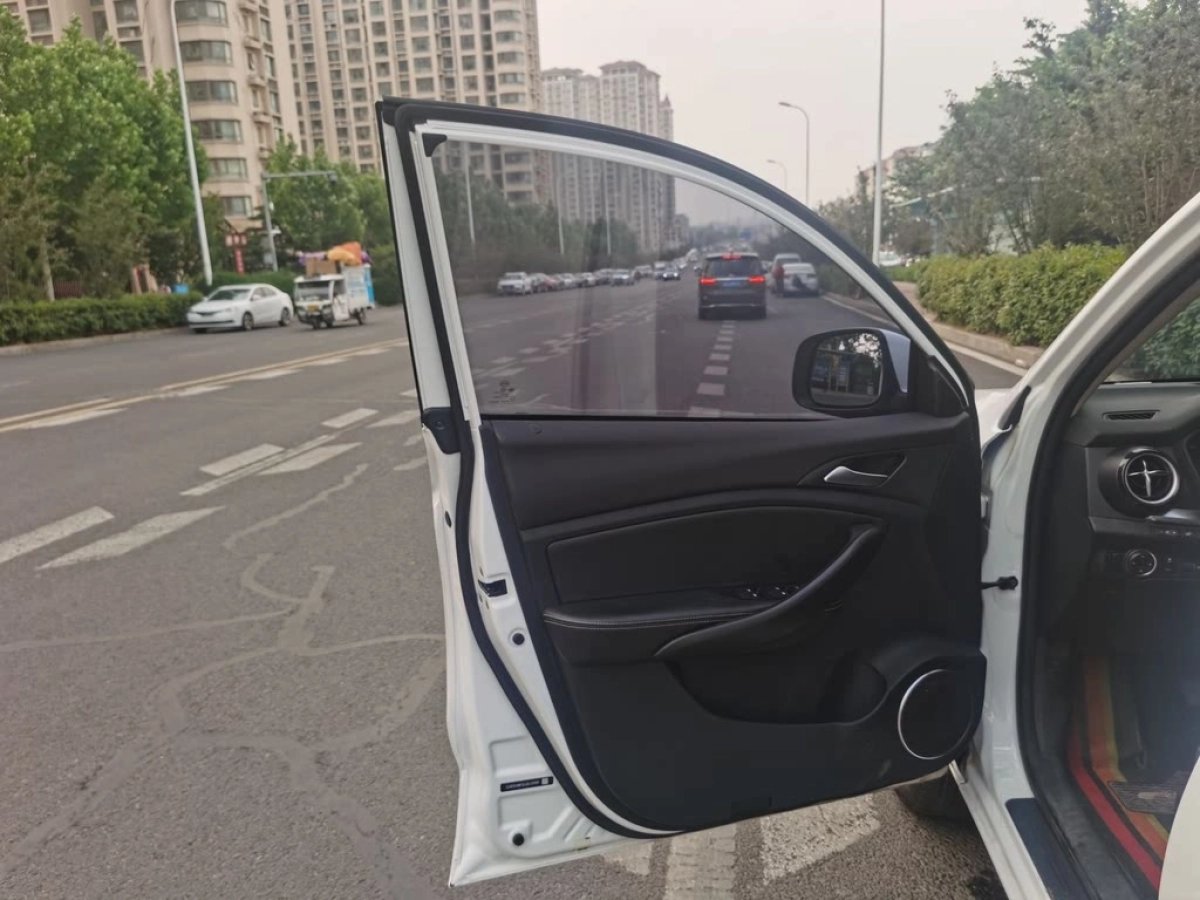 BYD SONG