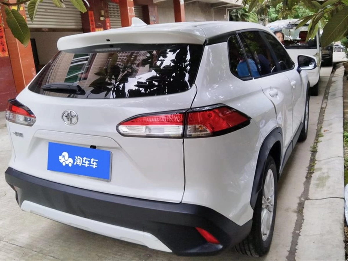 TOYOTA COROLLA CROSS