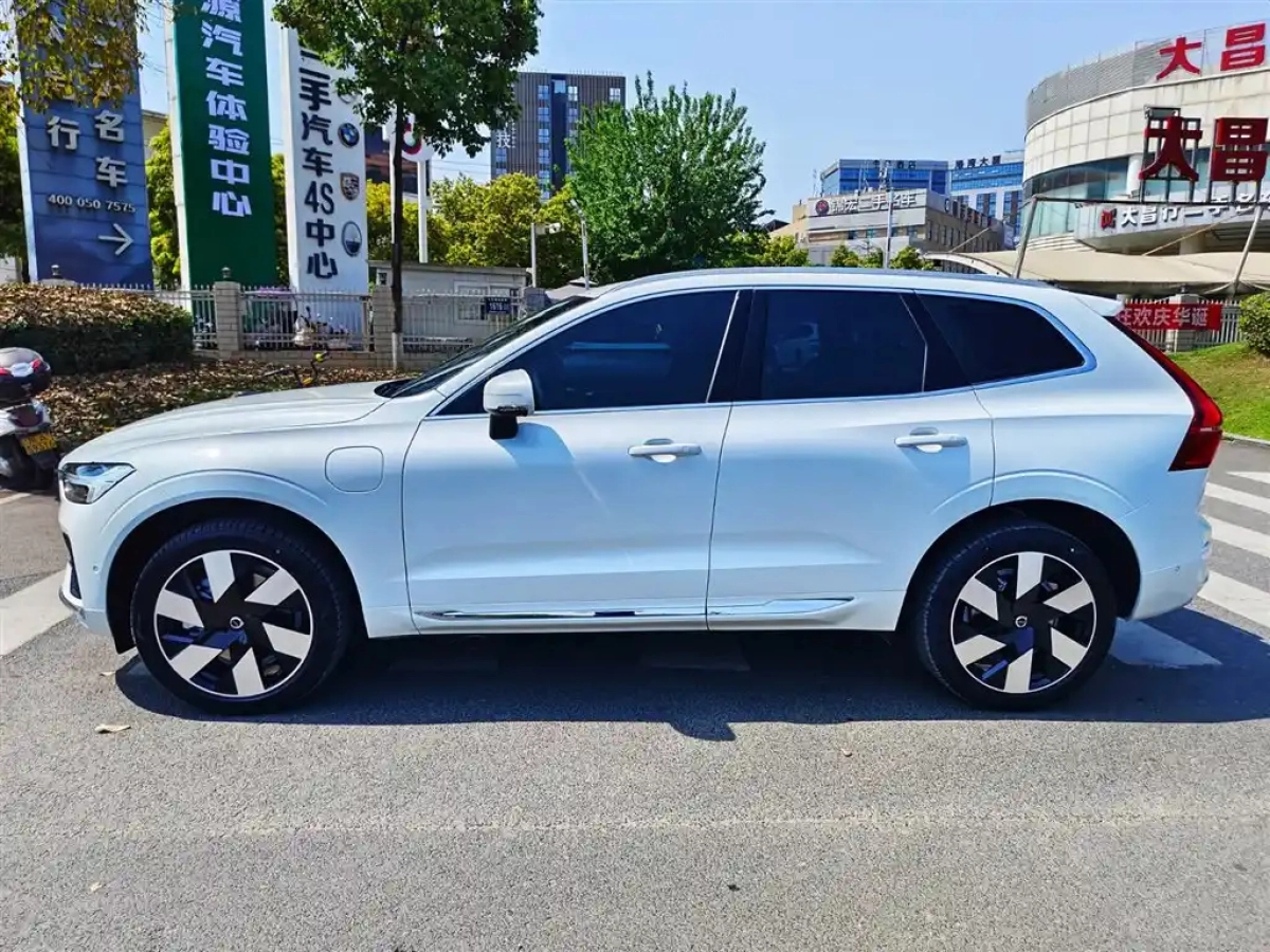 VOLVO XC60 NEW ENERGY