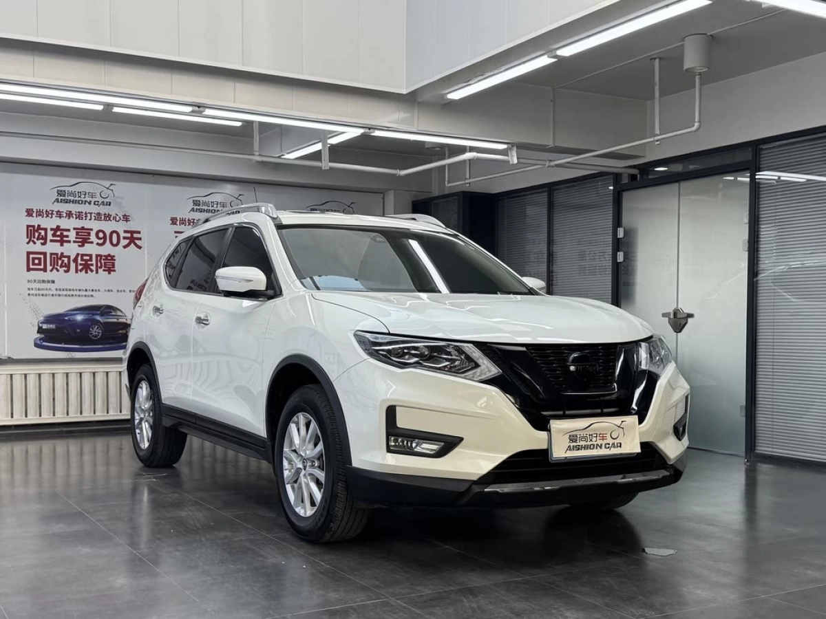 NISSAN X-TRAIL