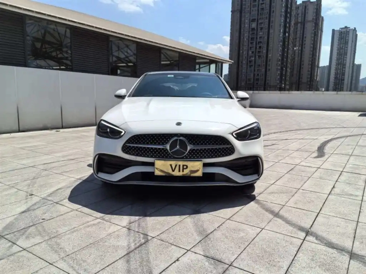 MERCEDES BENZ C-CLASS