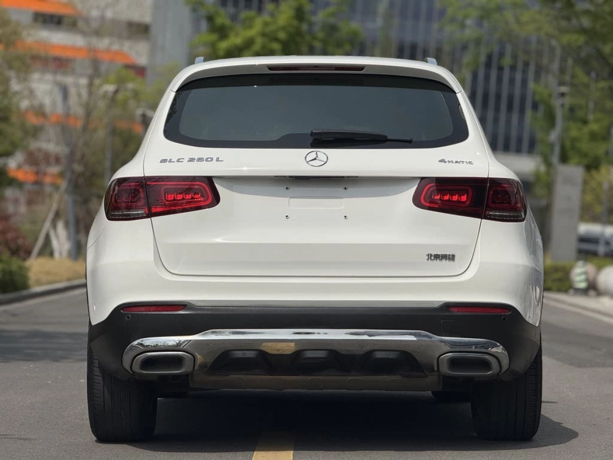 MERCEDES BENZ GLC
