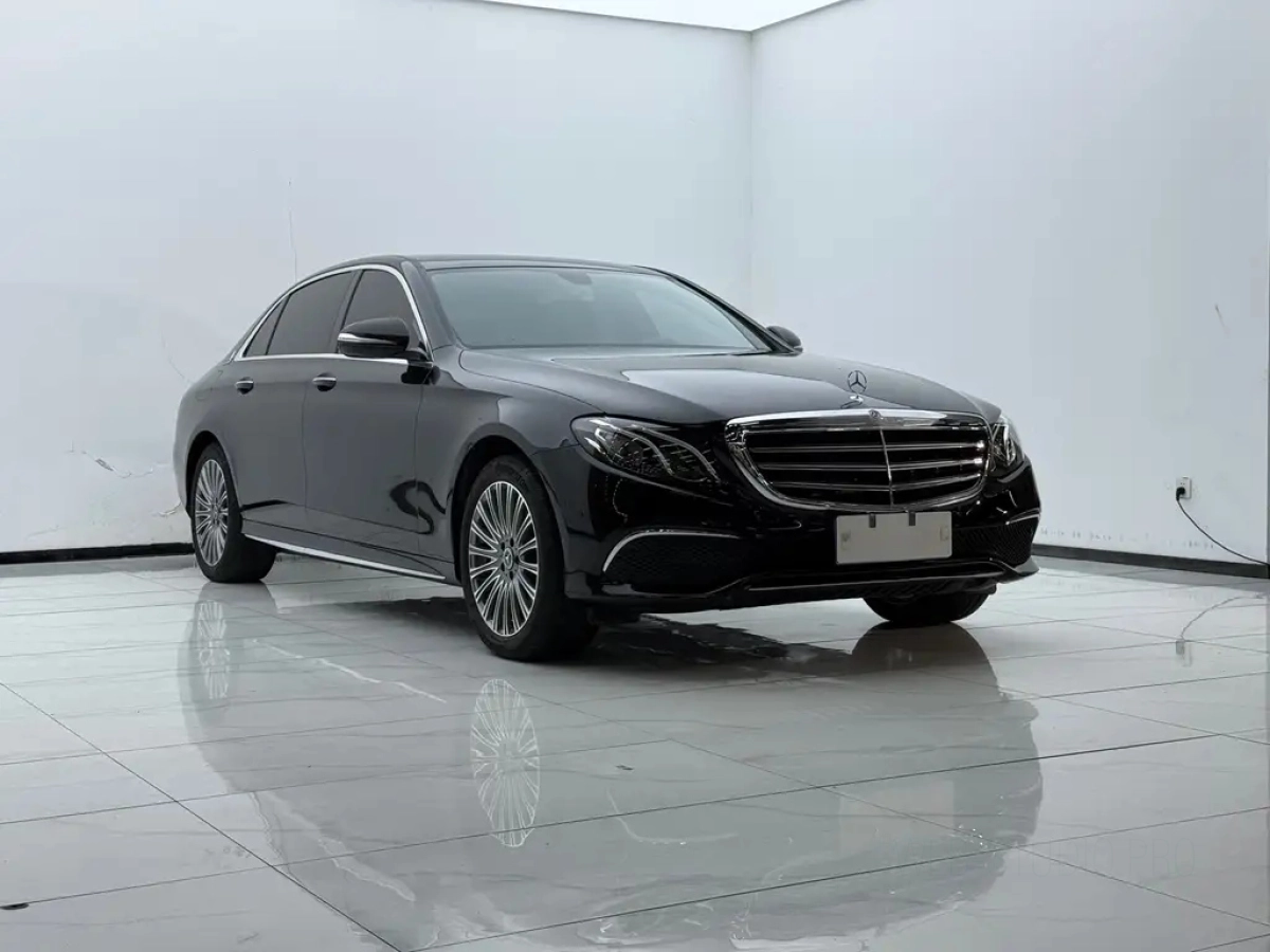 MERCEDES BENZ E-CLASS