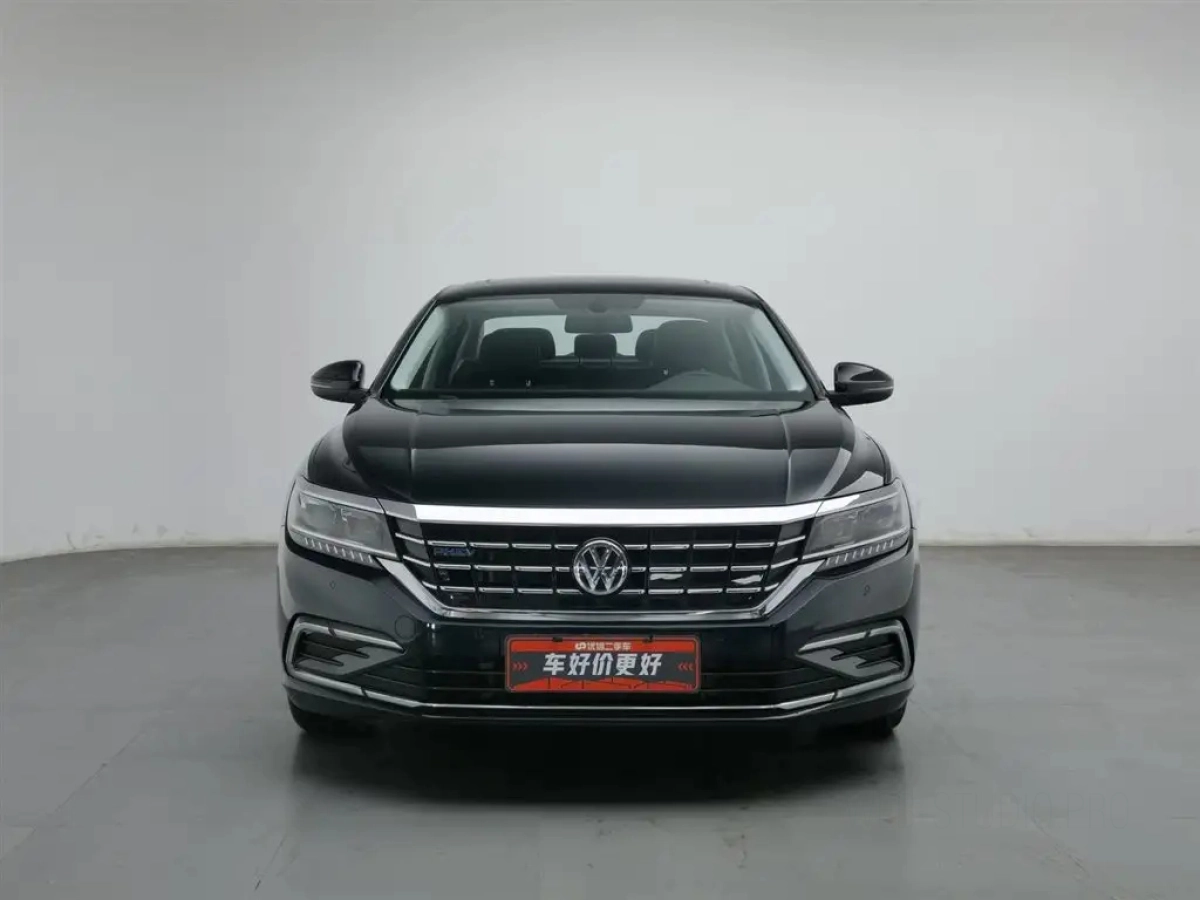 VOLKSWAGEN PASSAT NEW ENERGY
