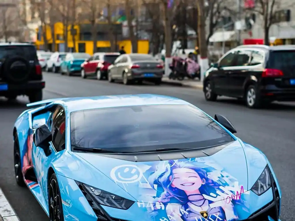 LAMBORGHINI HURACAN