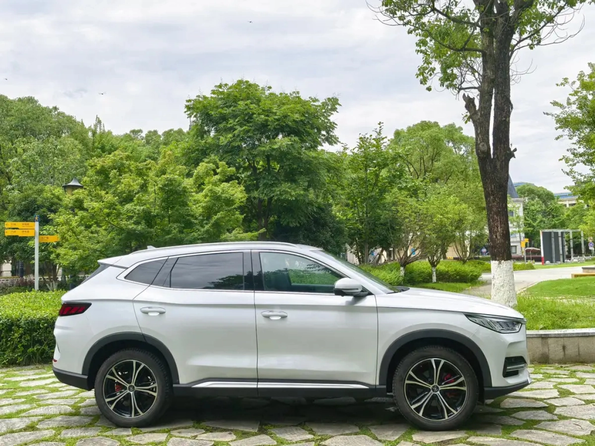 BYD SONG PLUS