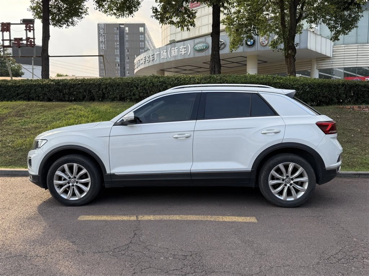 VOLKSWAGEN T-ROC TANGE