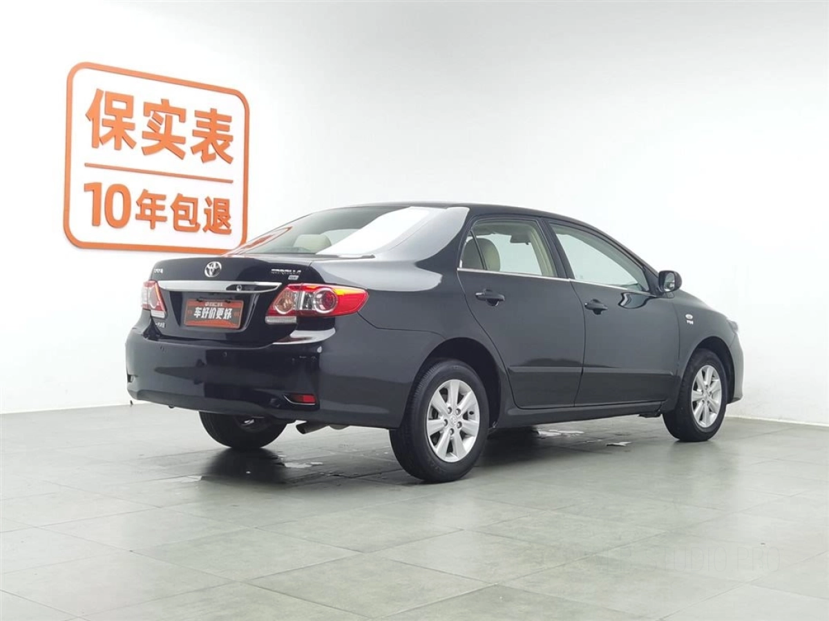 TOYOTA COROLLA 2013