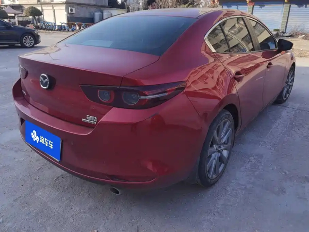 MAZDA 3 AXELA