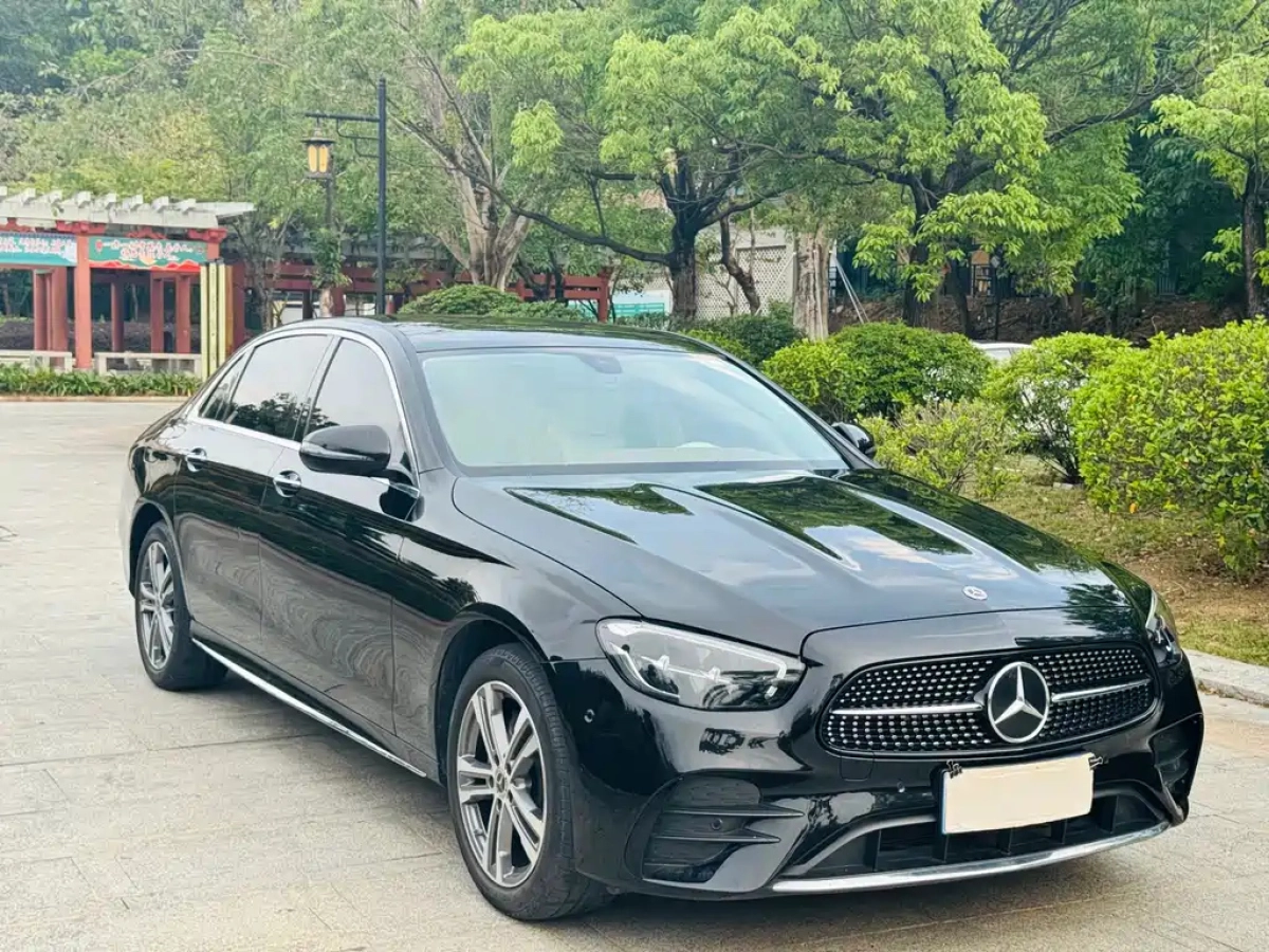 MERCEDES BENZ E-CLASS