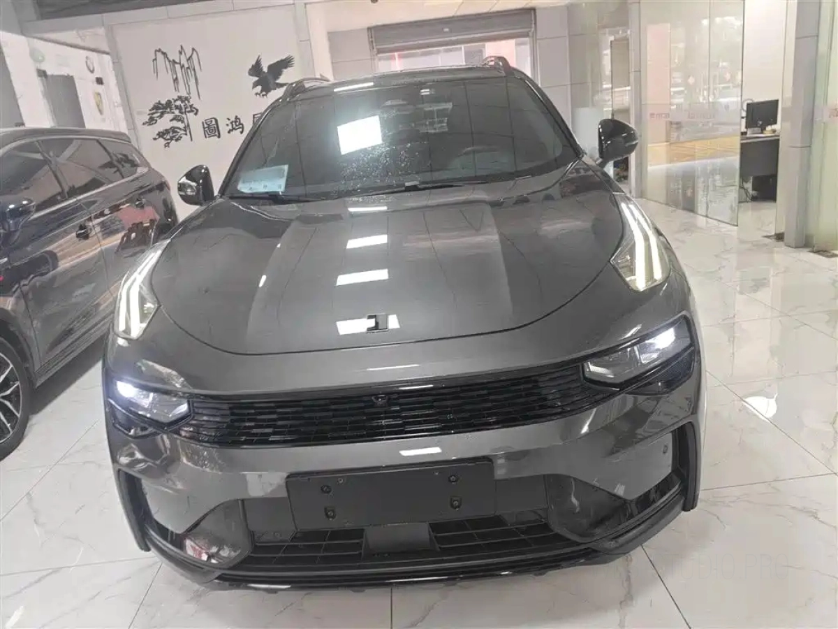 LYNK&CO 01 NEW ENERGY