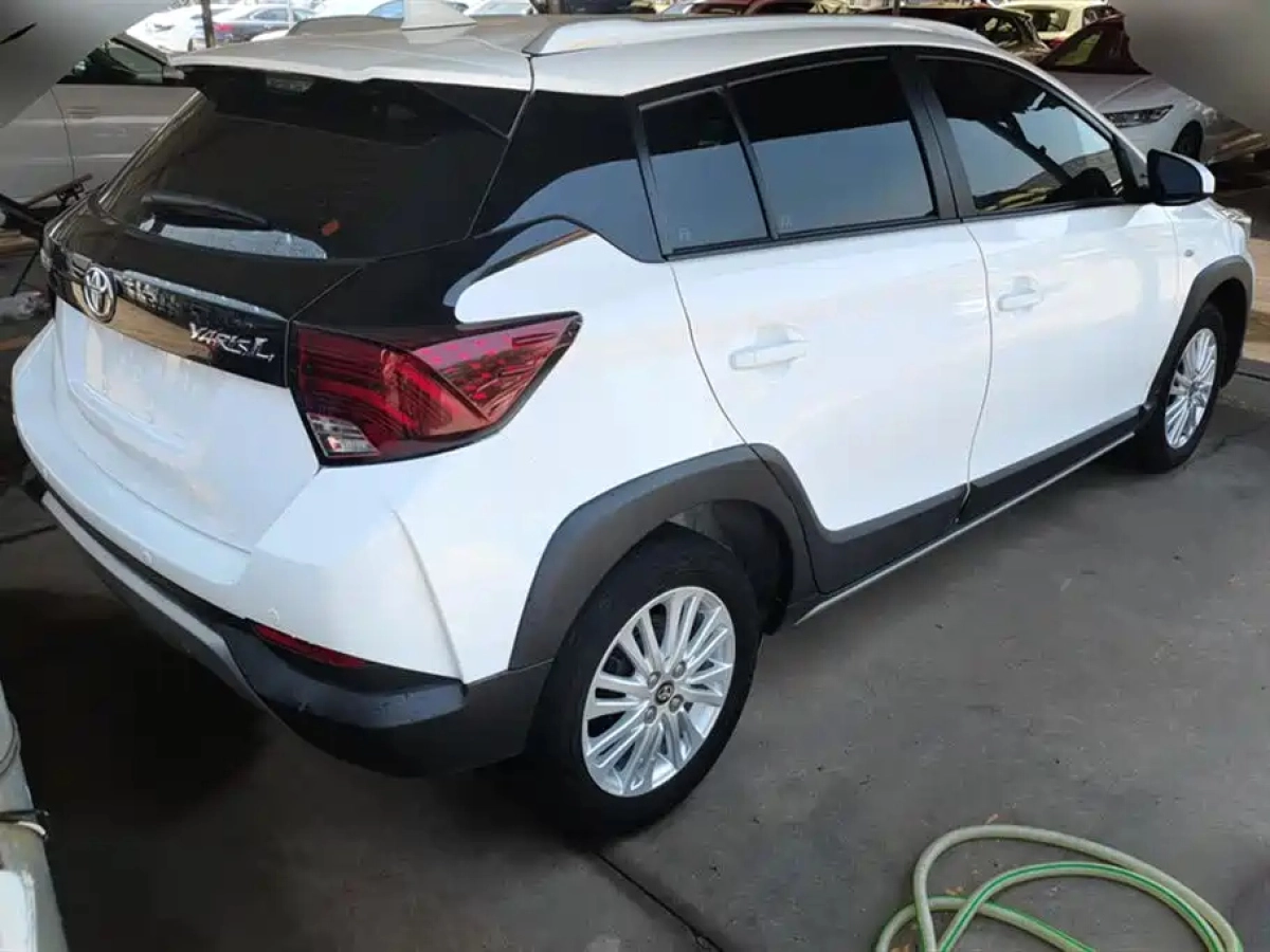 TOYOTA YARIS L ENJOY