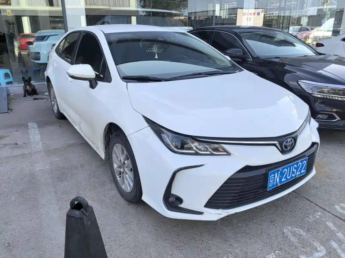 TOYOTA COROLLA