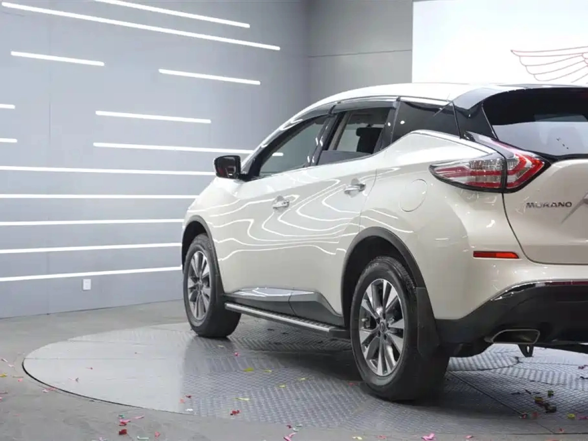 NISSAN MURANO