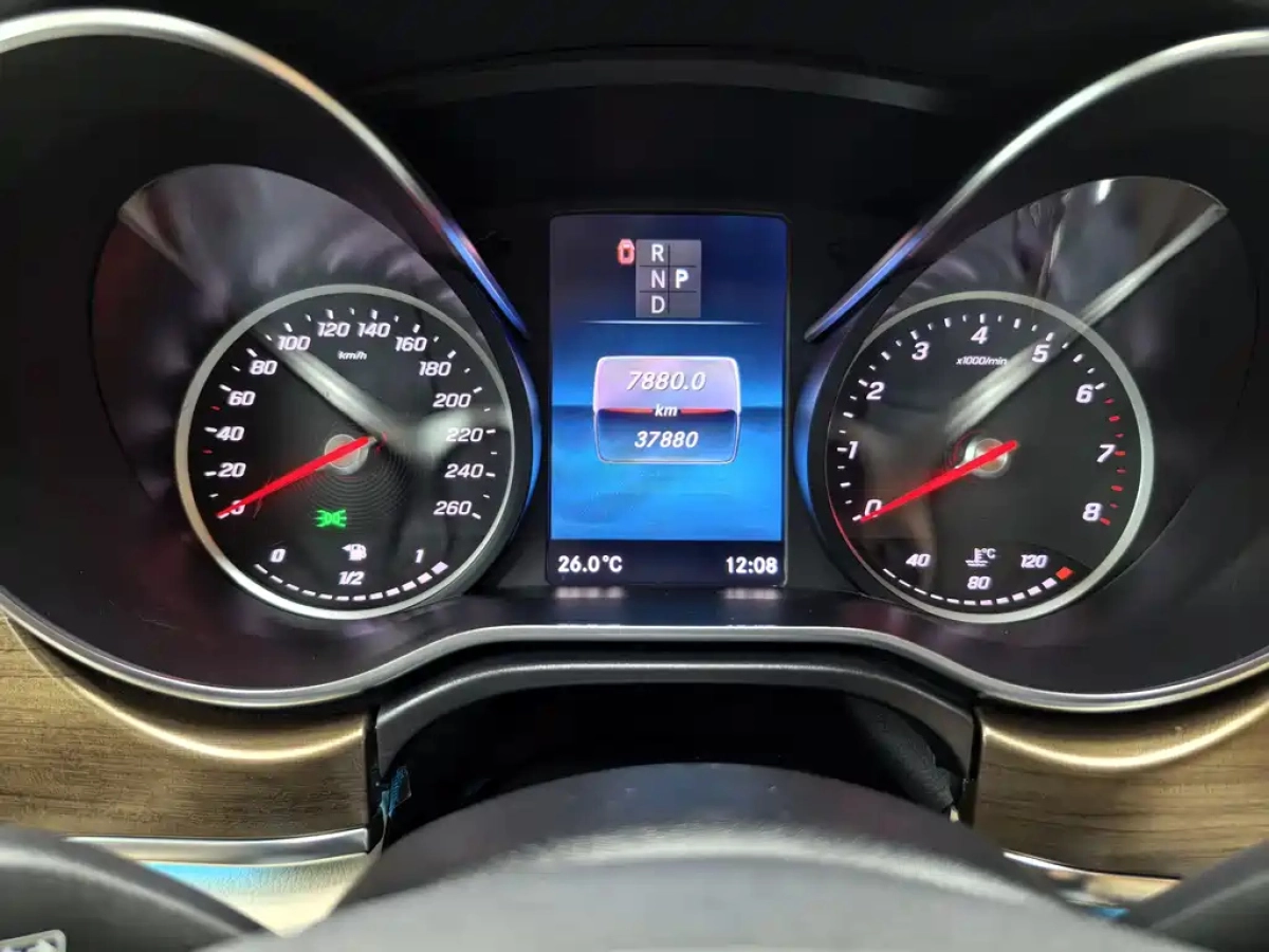 MERCEDES BENZ V-CLASS