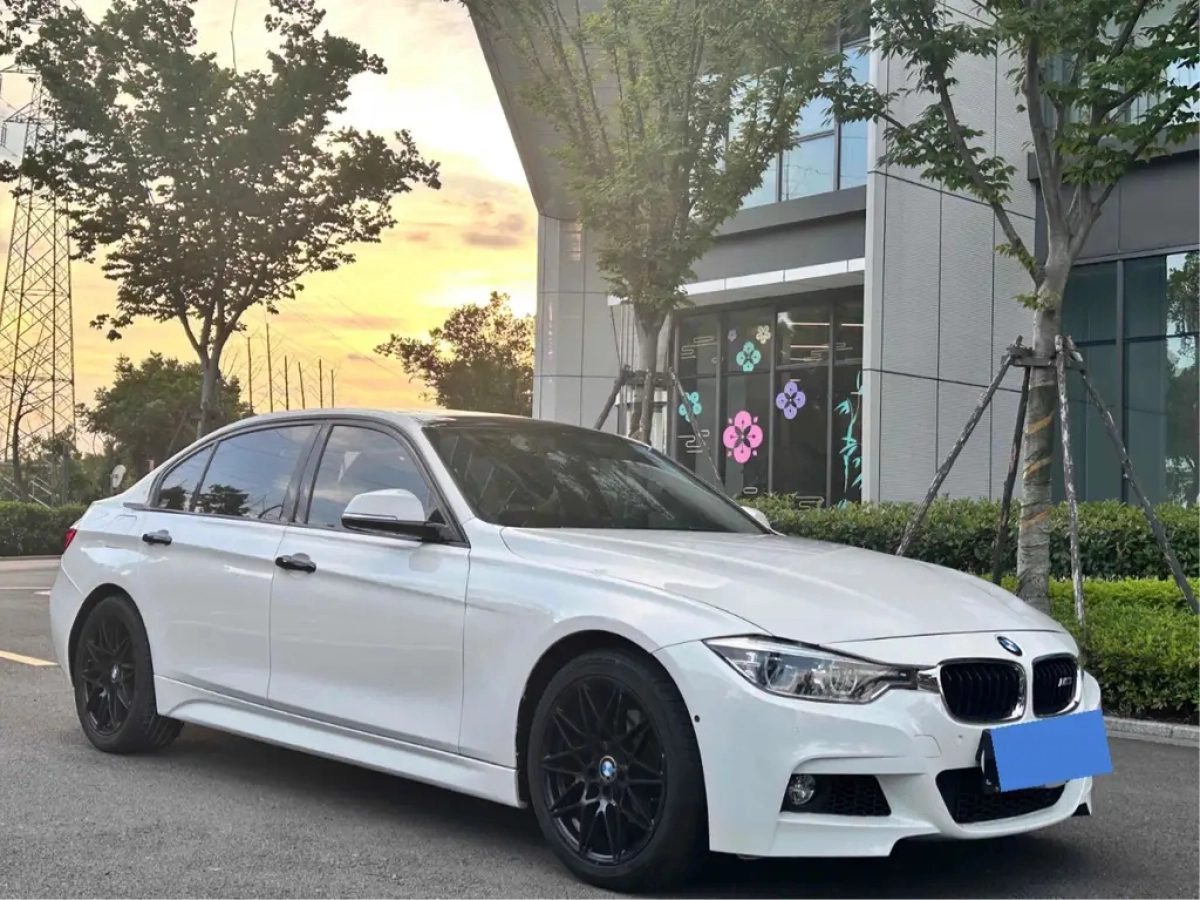 BMW 3-SERIES