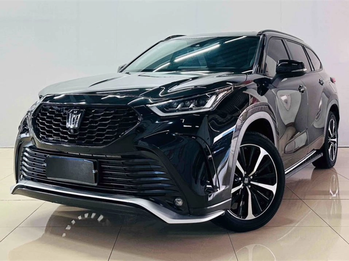 TOYOTA CROWN LUFANG