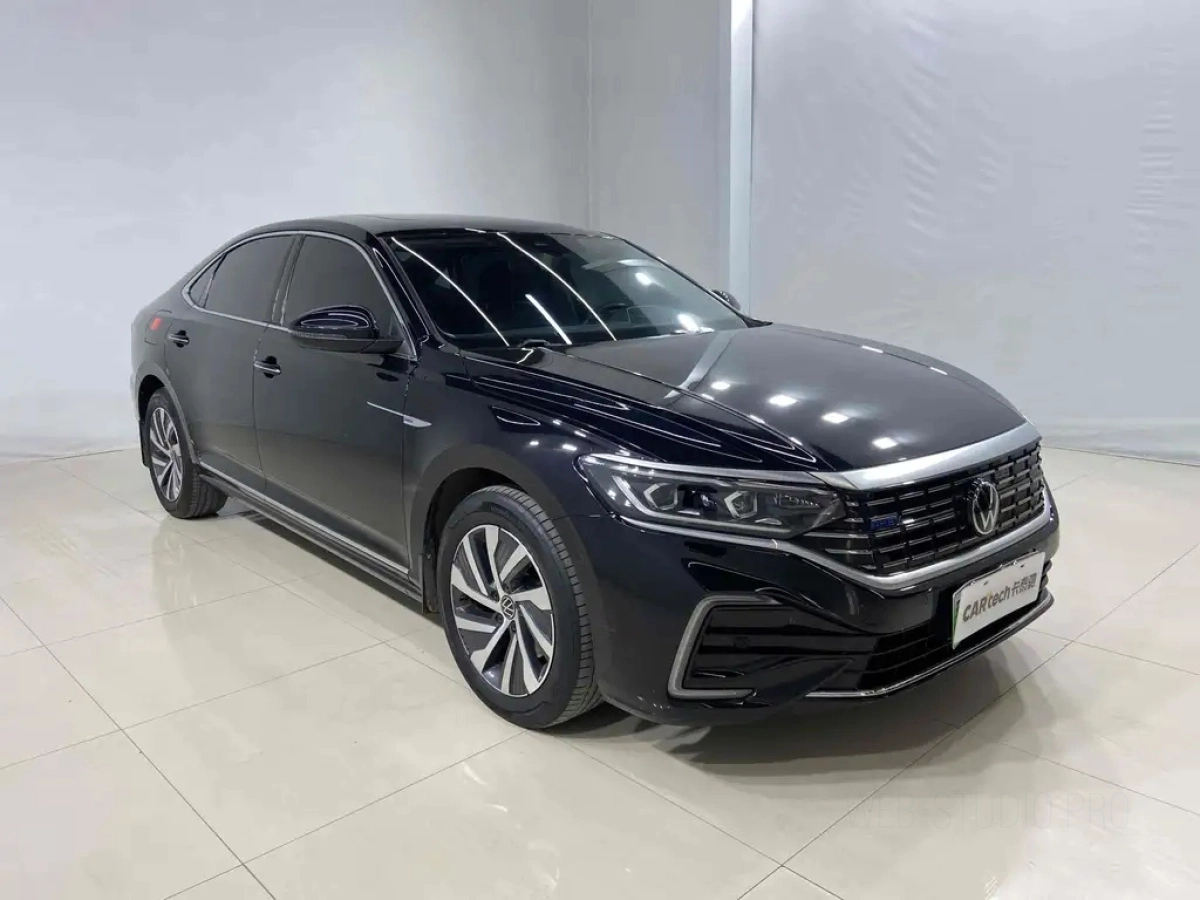VOLKSWAGEN PASSAT NEW ENERGY