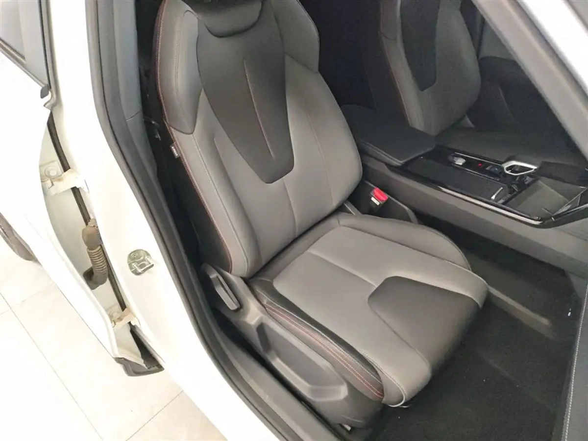 GEELY AUTO BOYUE