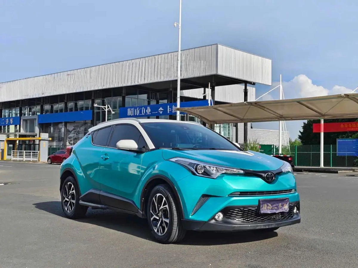 TOYOTA C-HR