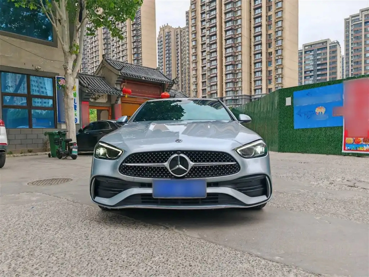 MERCEDES BENZ C-CLASS