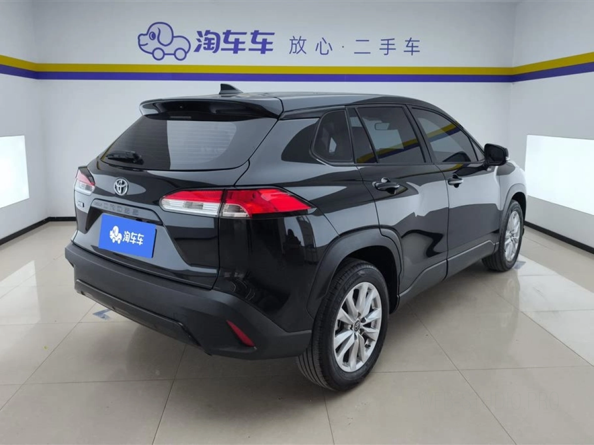 TOYOTA COROLLA CROSS