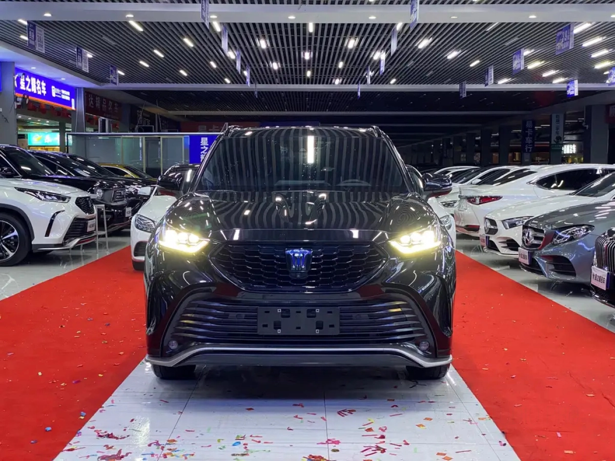 TOYOTA CROWN LUFANG