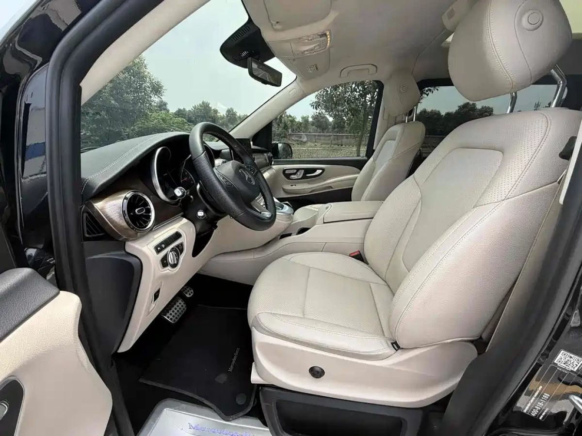 MERCEDES BENZ V-CLASS