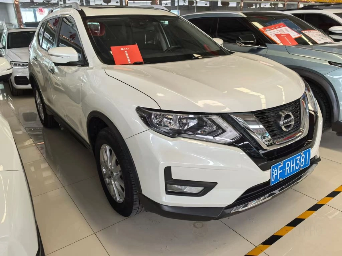 NISSAN X-TRAIL