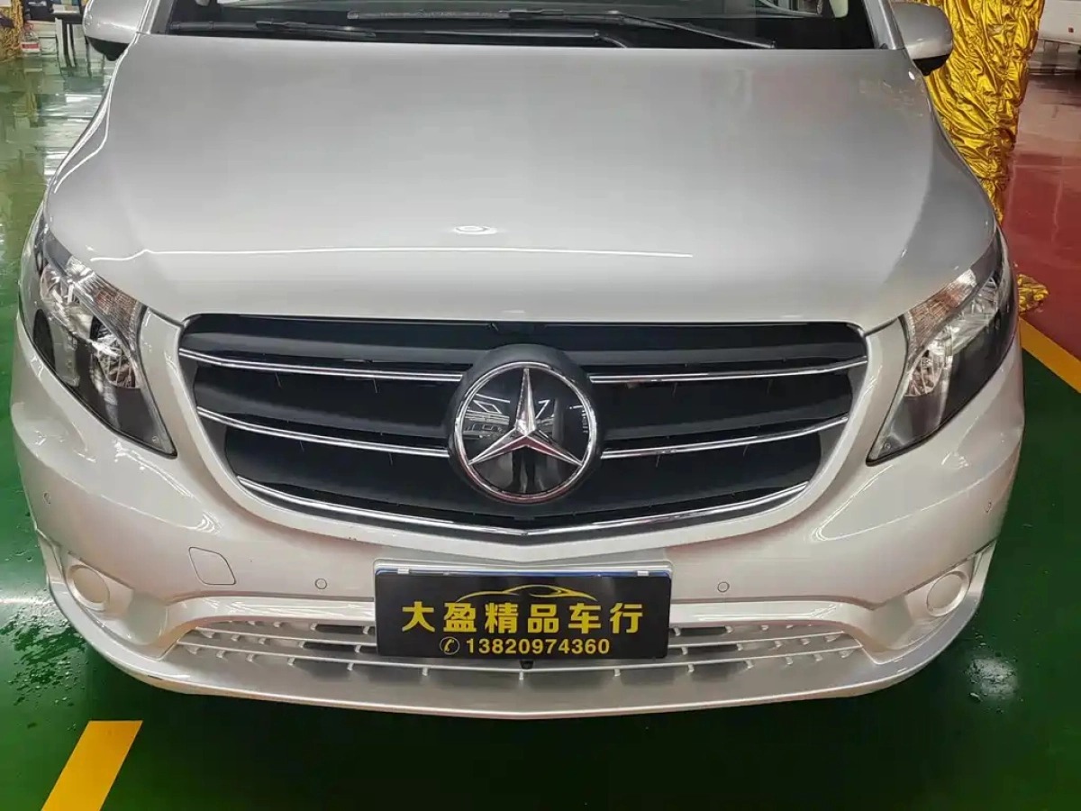 MERCEDES BENZ VITO