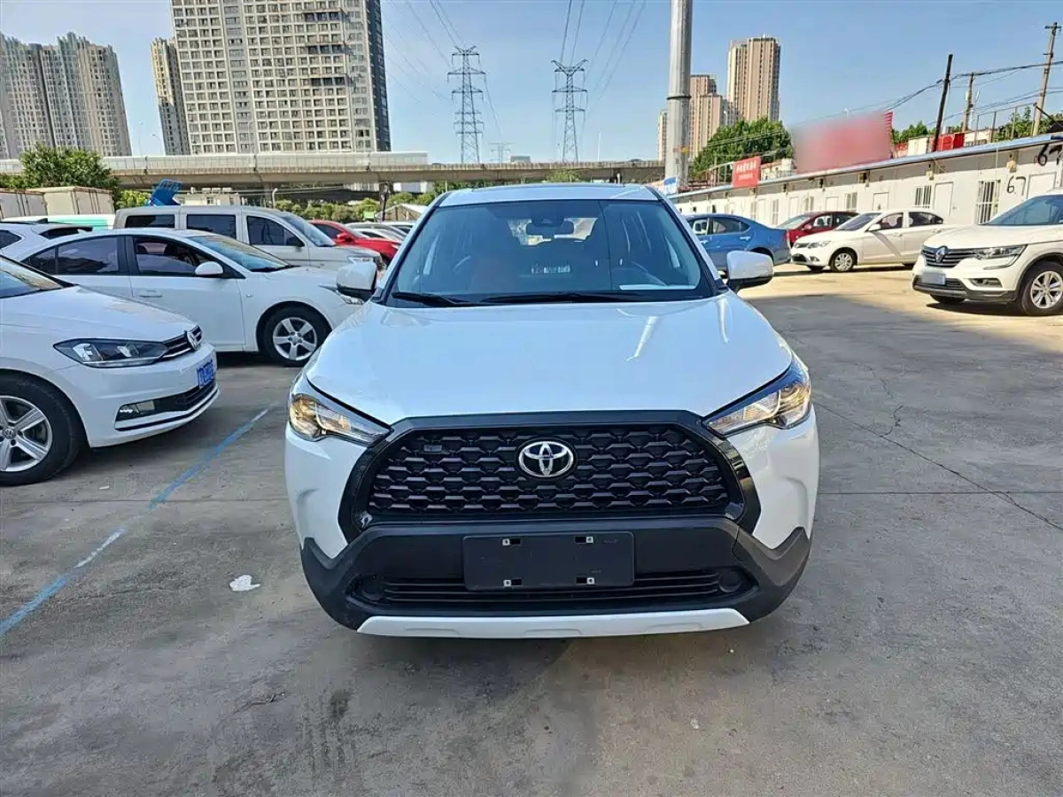 TOYOTA COROLLA CROSS