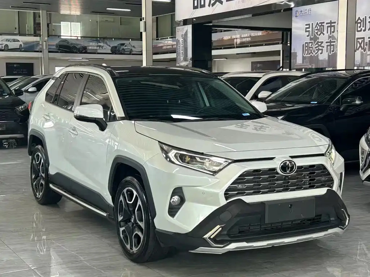 TOYOTA RAV4 RONGFANG
