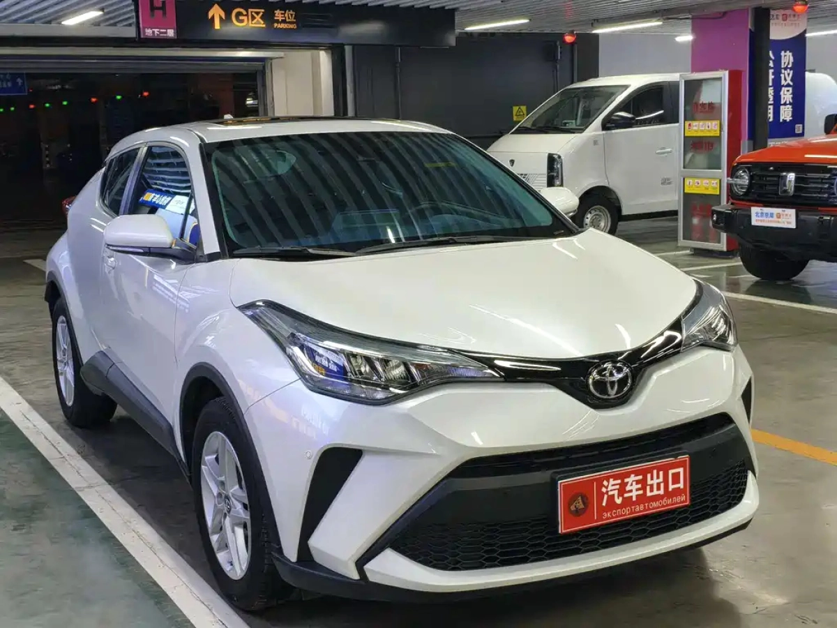 TOYOTA C-HR