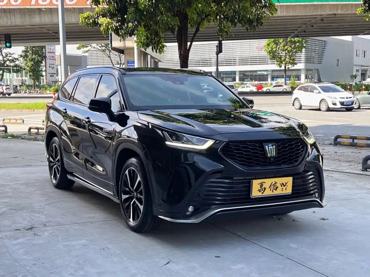 TOYOTA CROWN LUFANG