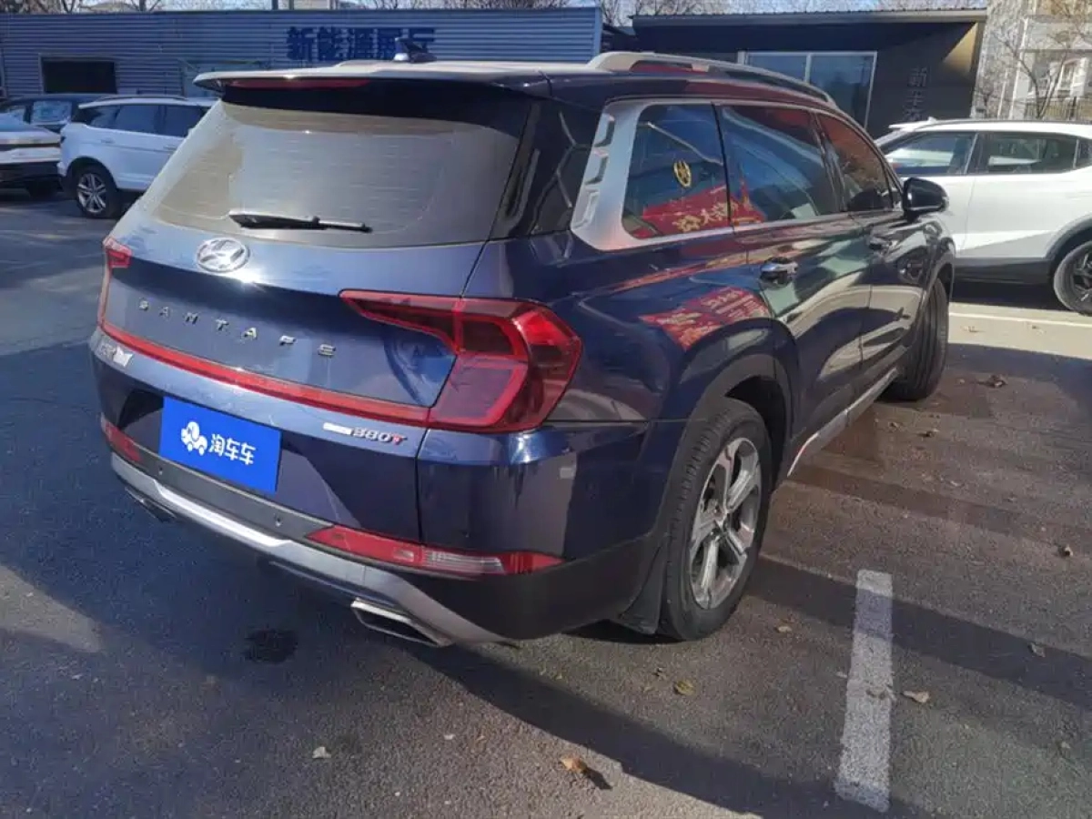 HYUNDAI SANTAFE