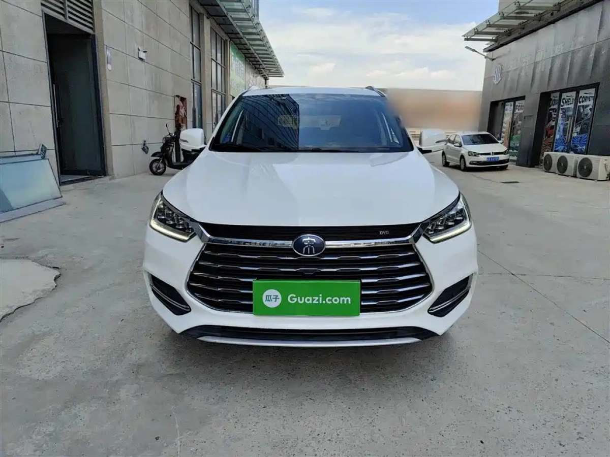 BYD SONG