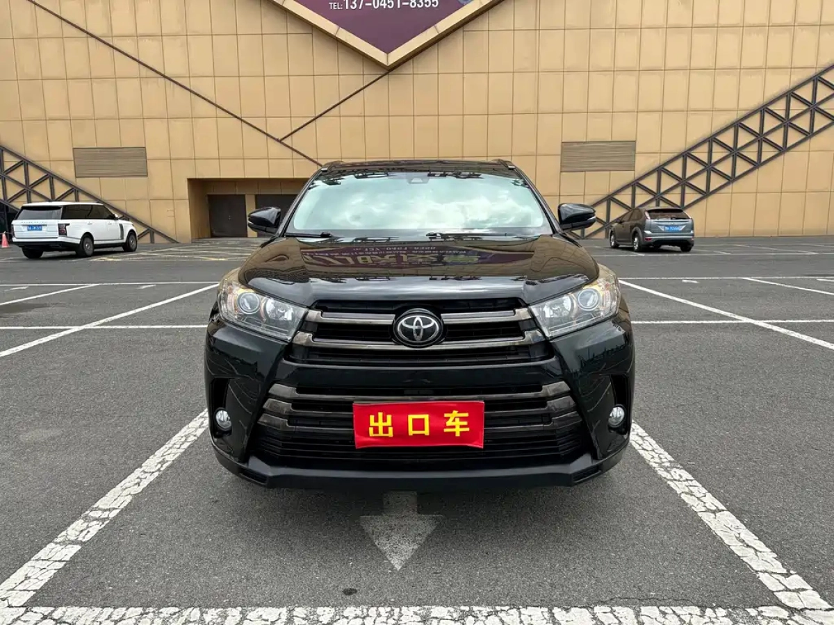 TOYOTA HIGHLANDER