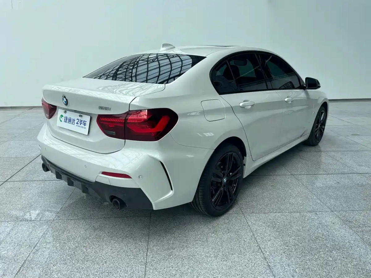 BMW 1-SERIES