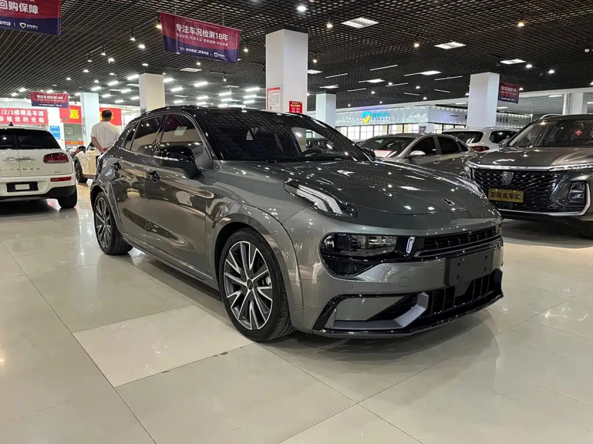 LYNK&CO 02 HATCHBACK