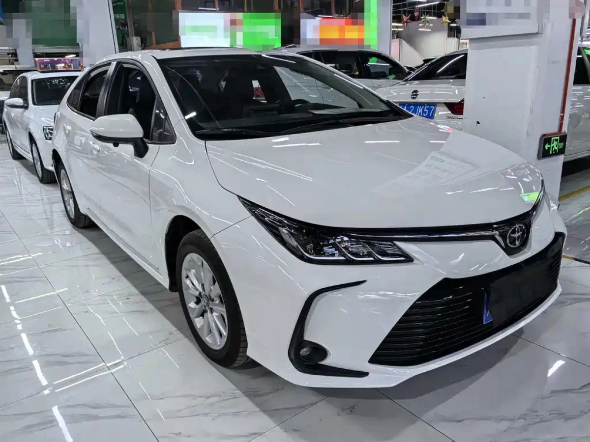 TOYOTA COROLLA