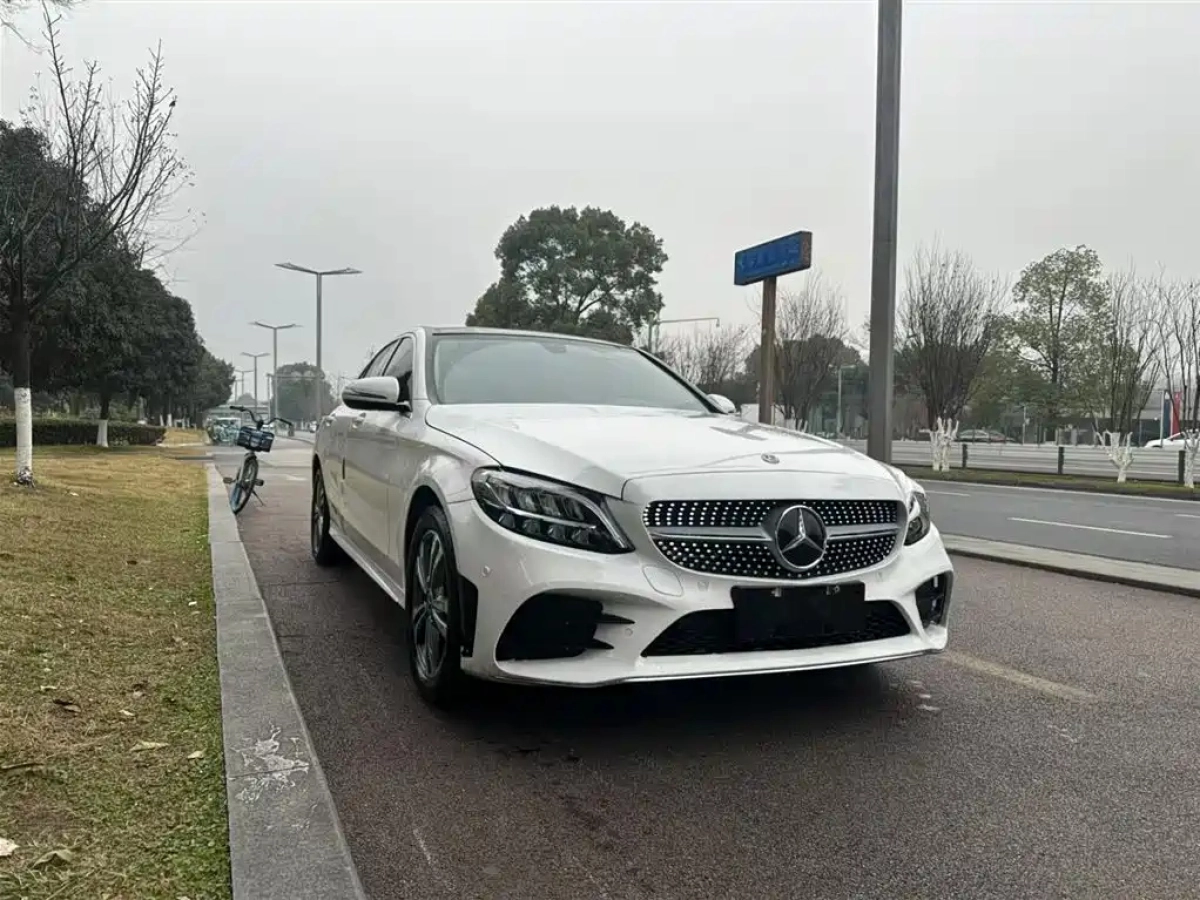 MERCEDES BENZ C-CLASS